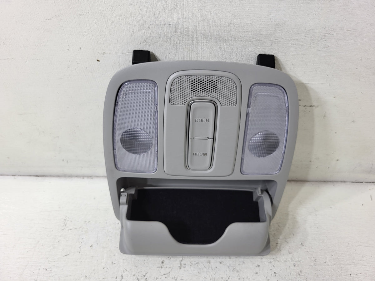 (Good) LKQ OEM Overhead Kia Soul Pre-Owned Roof Console 2017