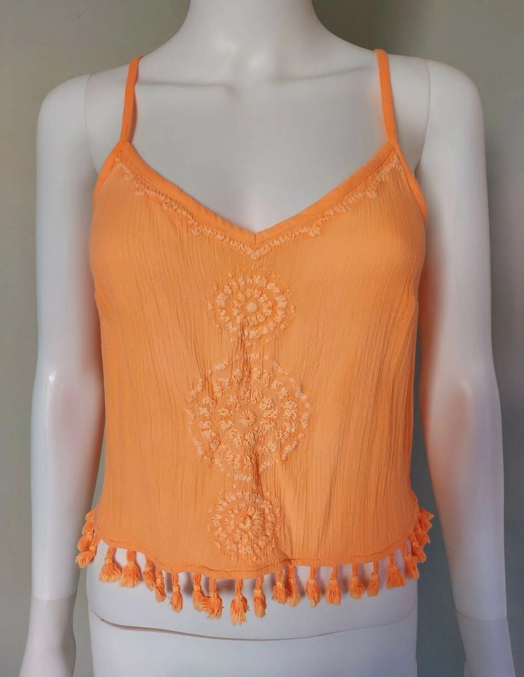 Pulitzer Glow Embroidered Melon Katen Lilly Crop (XL) TOP